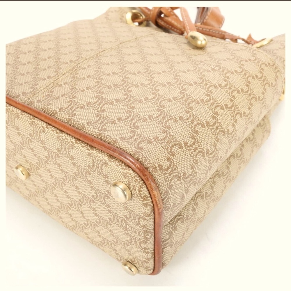 Celine Macadamia Beige and Brown Bucket Bag - Picture 9 of 17
